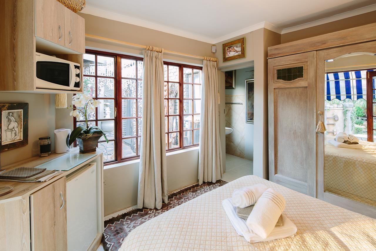 The Art Guesthouse Hartbeespoort Ngoại thất bức ảnh
